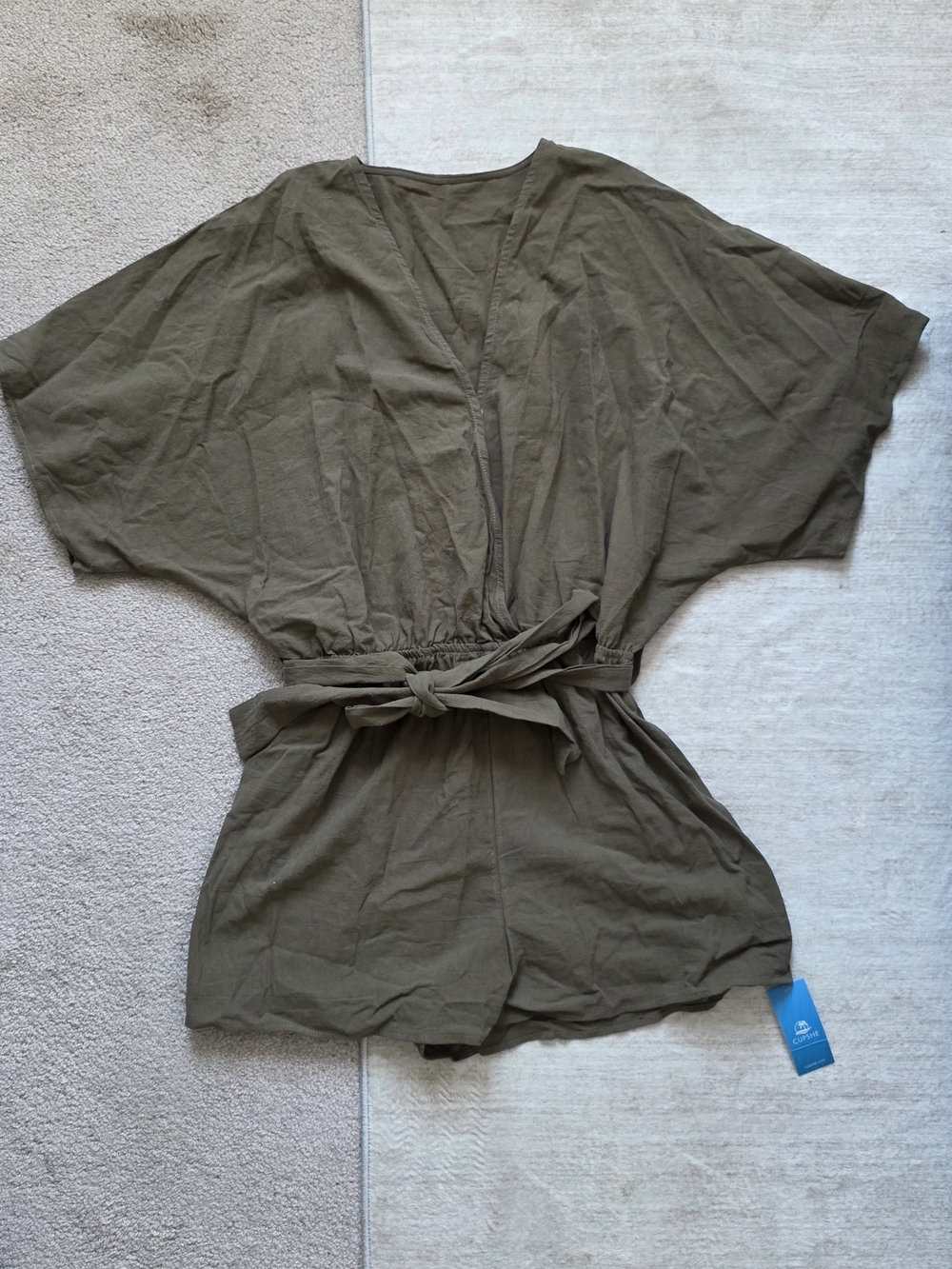 Cupshe Olive Green V-Neck Tie-Waist Romper